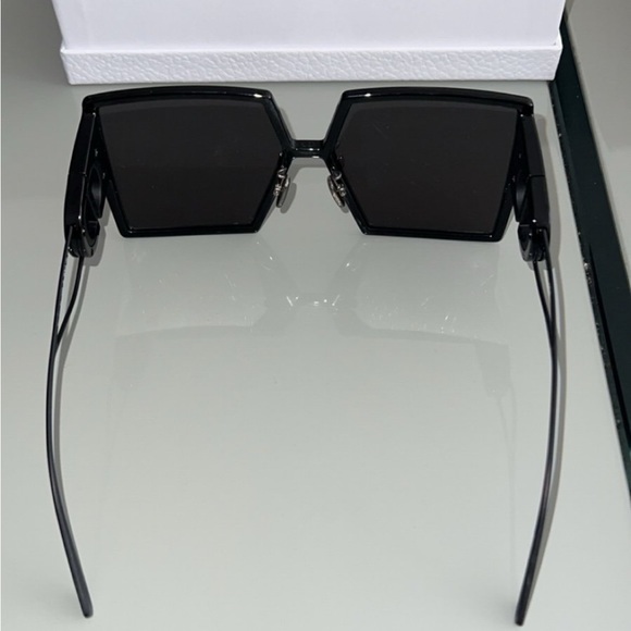 DIOR Sunglasses - Picture 4 of 8